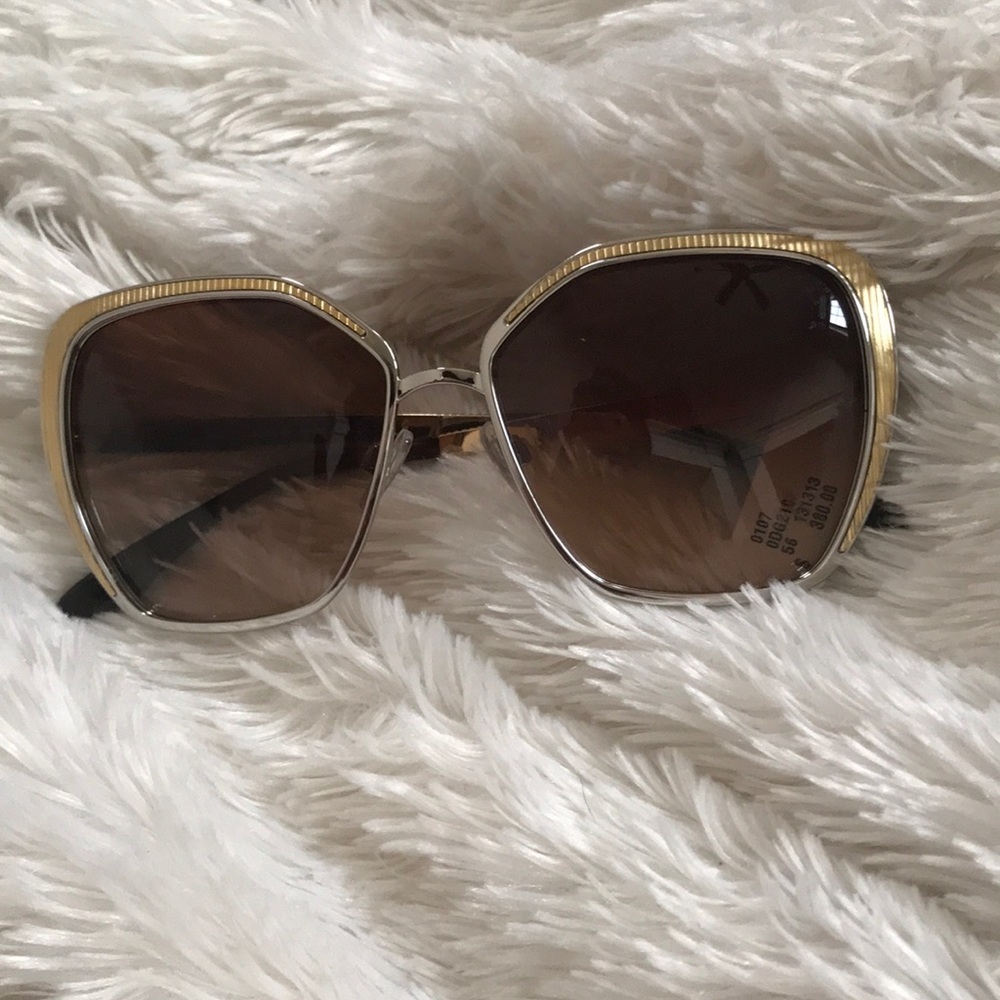 Dolce & Gabbana sunglasses - Picture 1 of 6